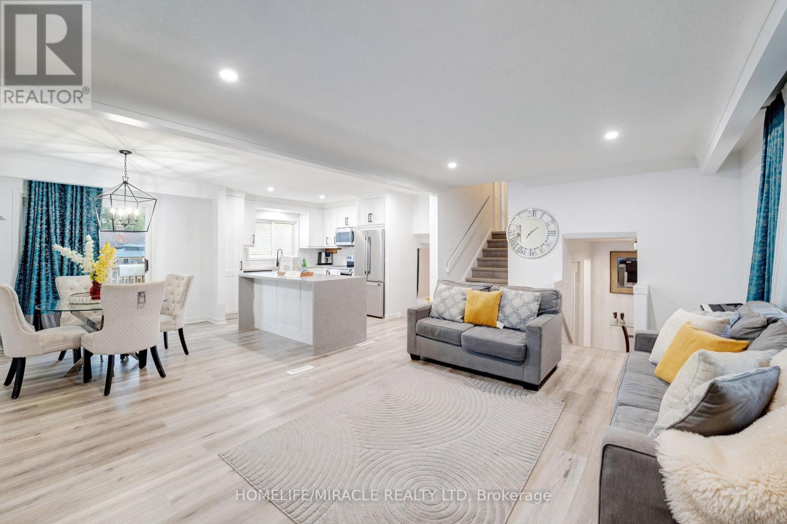 7250 MAYWOOD STREET - 7