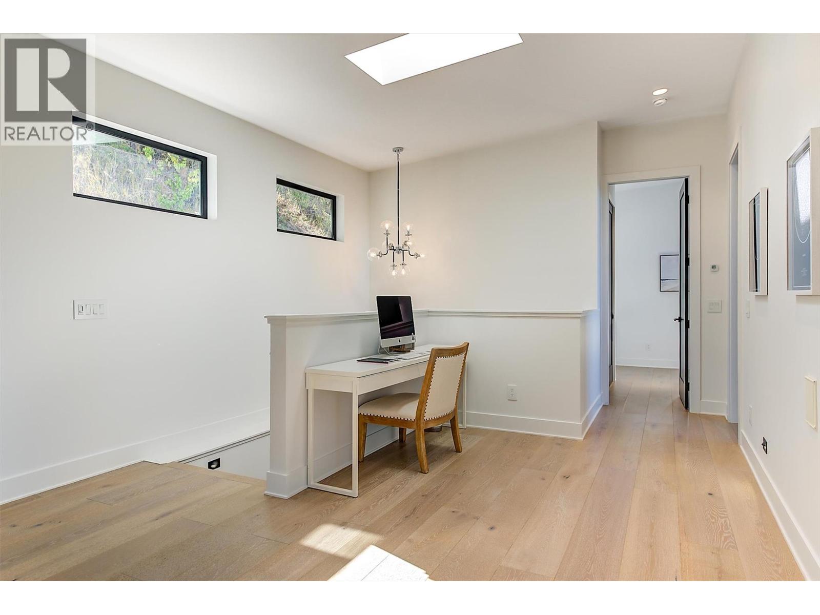  763 Barnaby Road, Kelowna