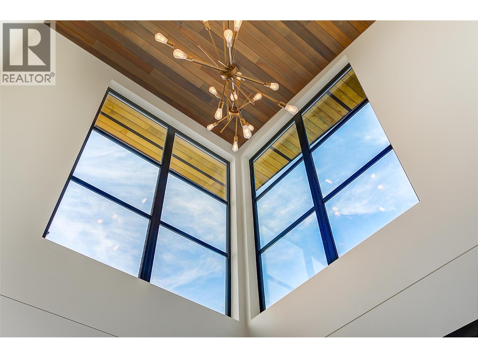  763 Barnaby Road, Kelowna