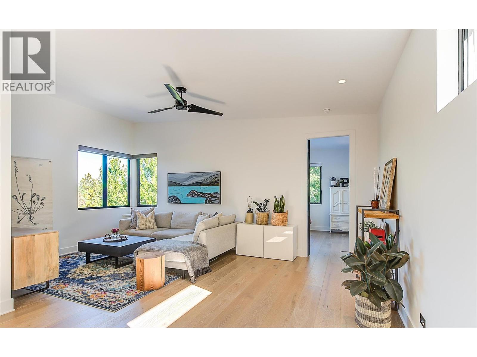  763 Barnaby Road, Kelowna