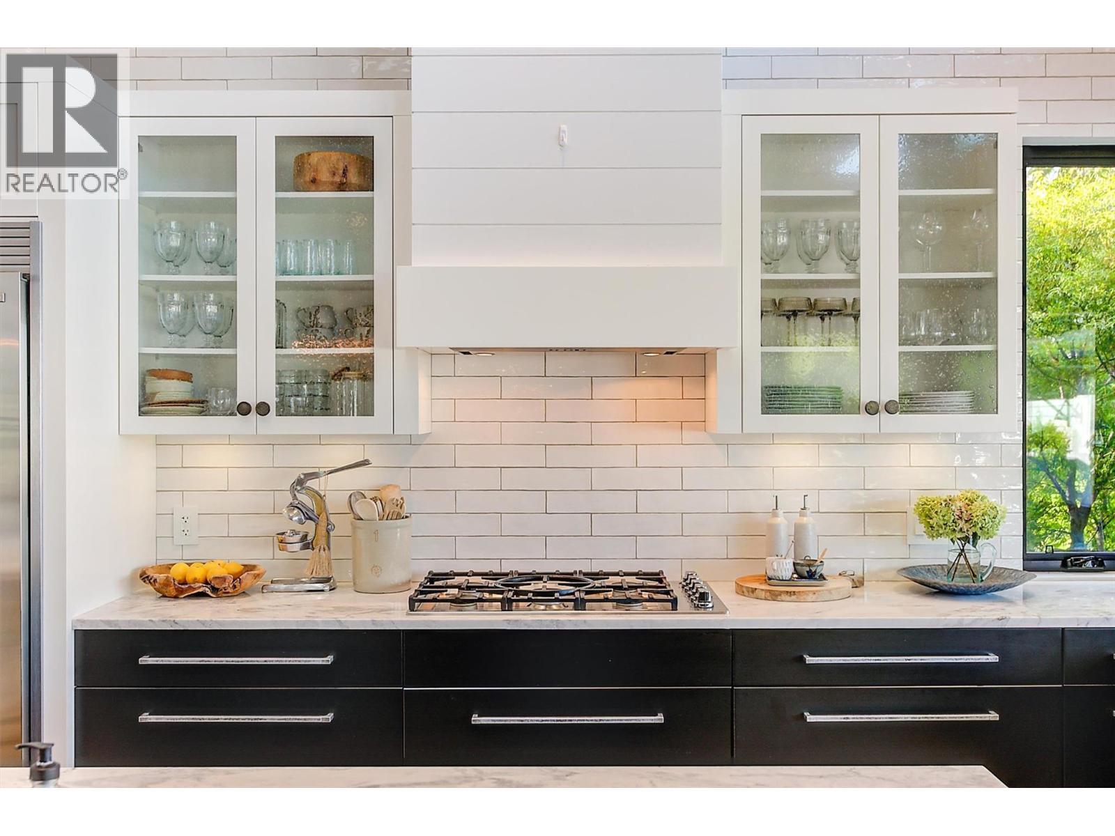  763 Barnaby Road, Kelowna