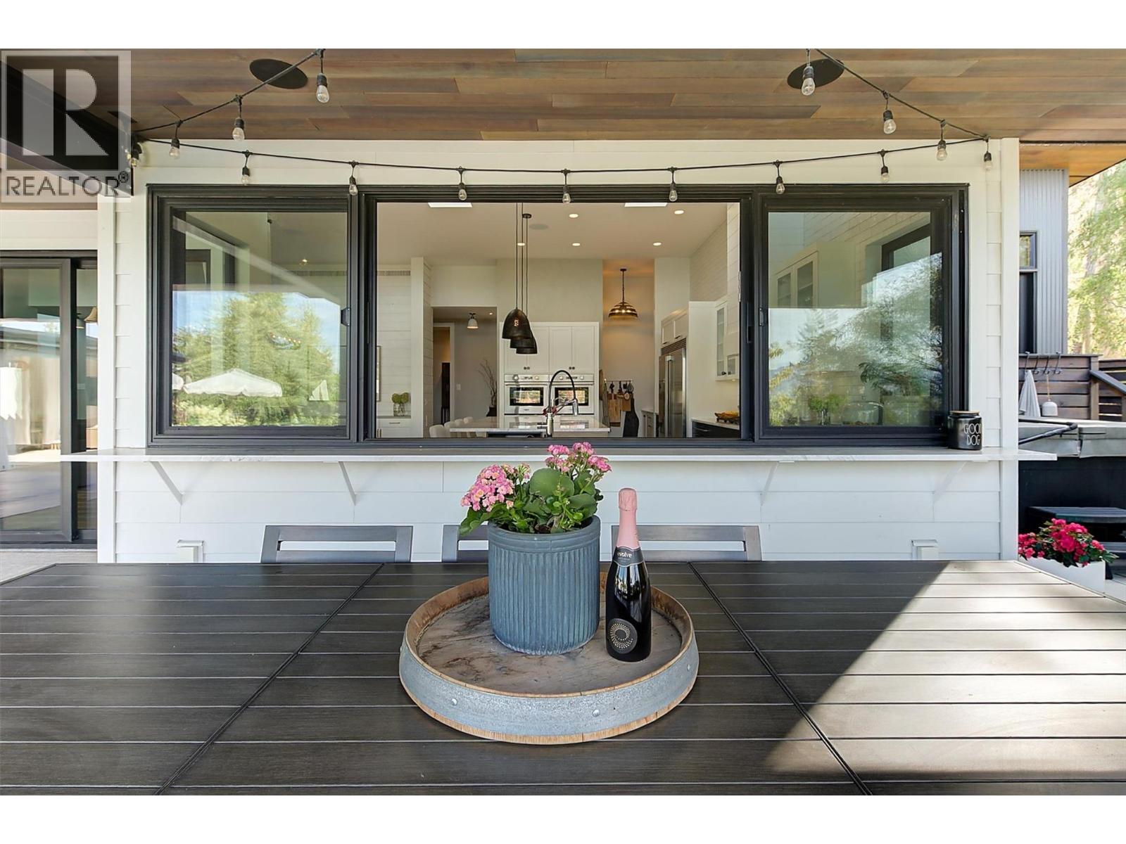  763 Barnaby Road, Kelowna