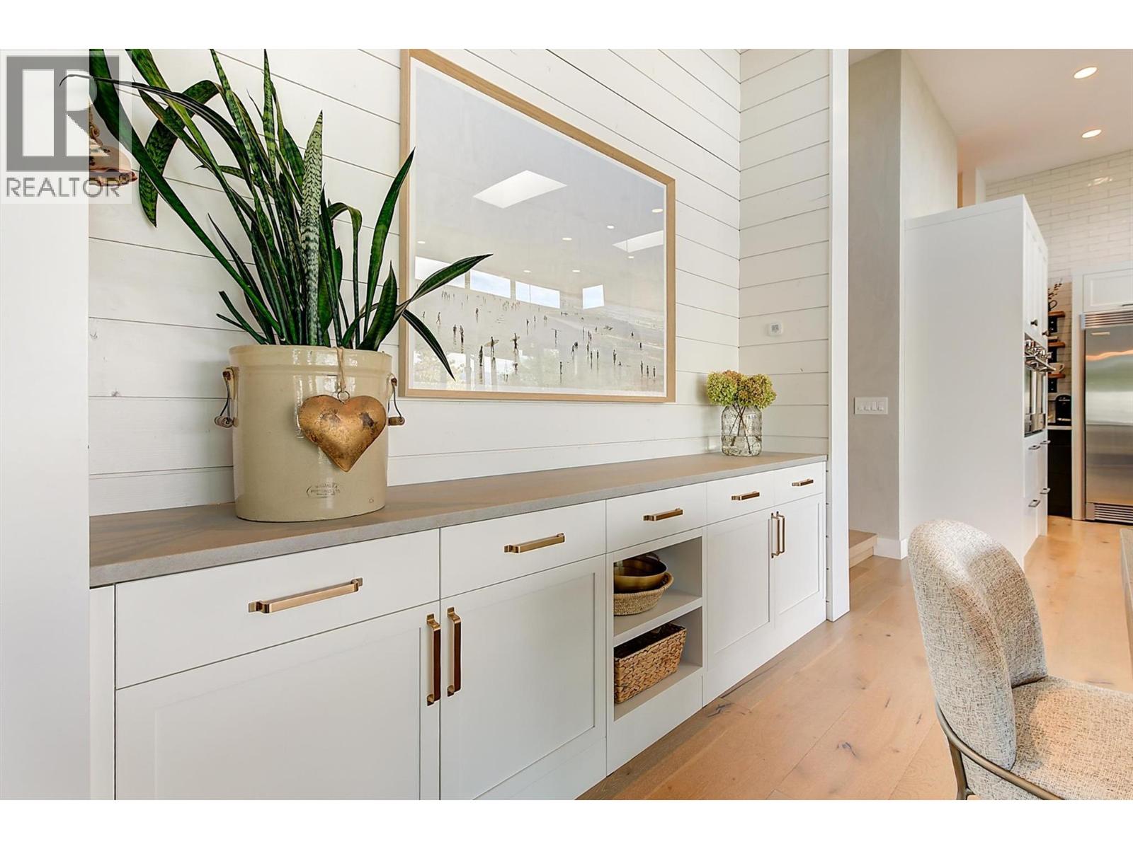  763 Barnaby Road, Kelowna