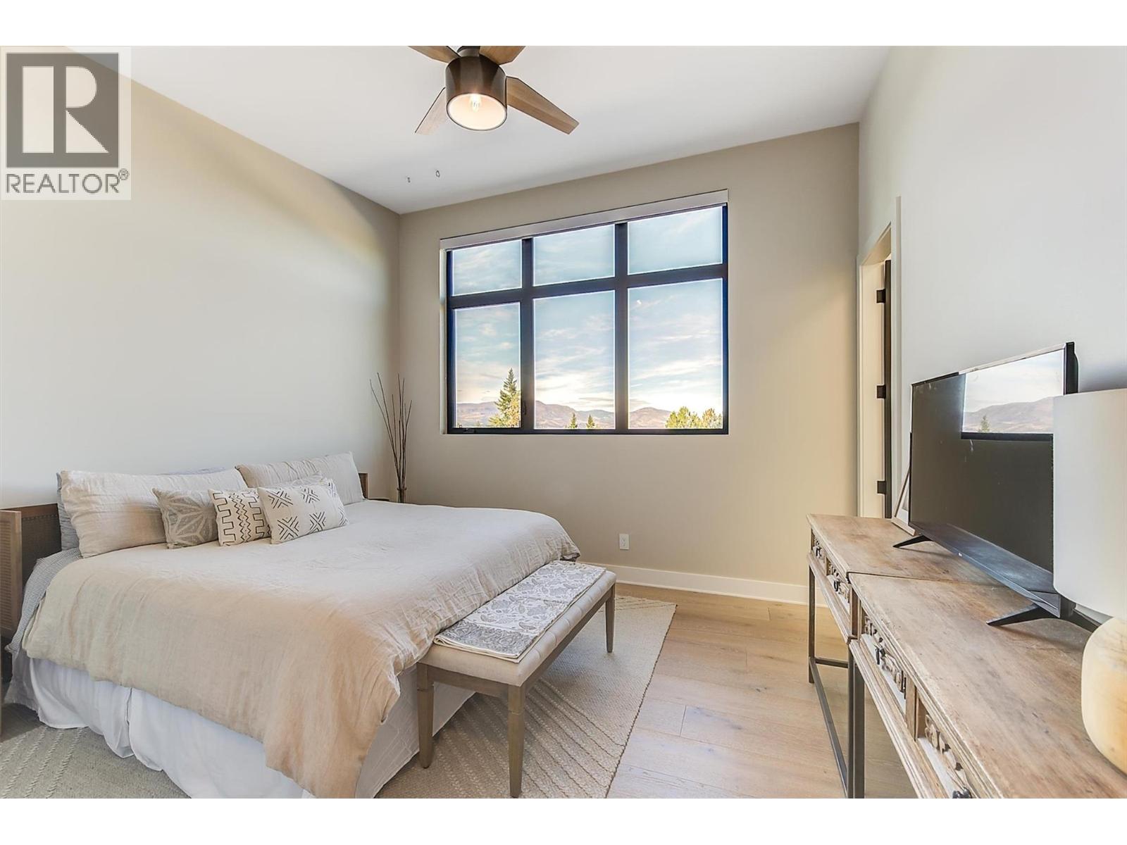  763 Barnaby Road, Kelowna