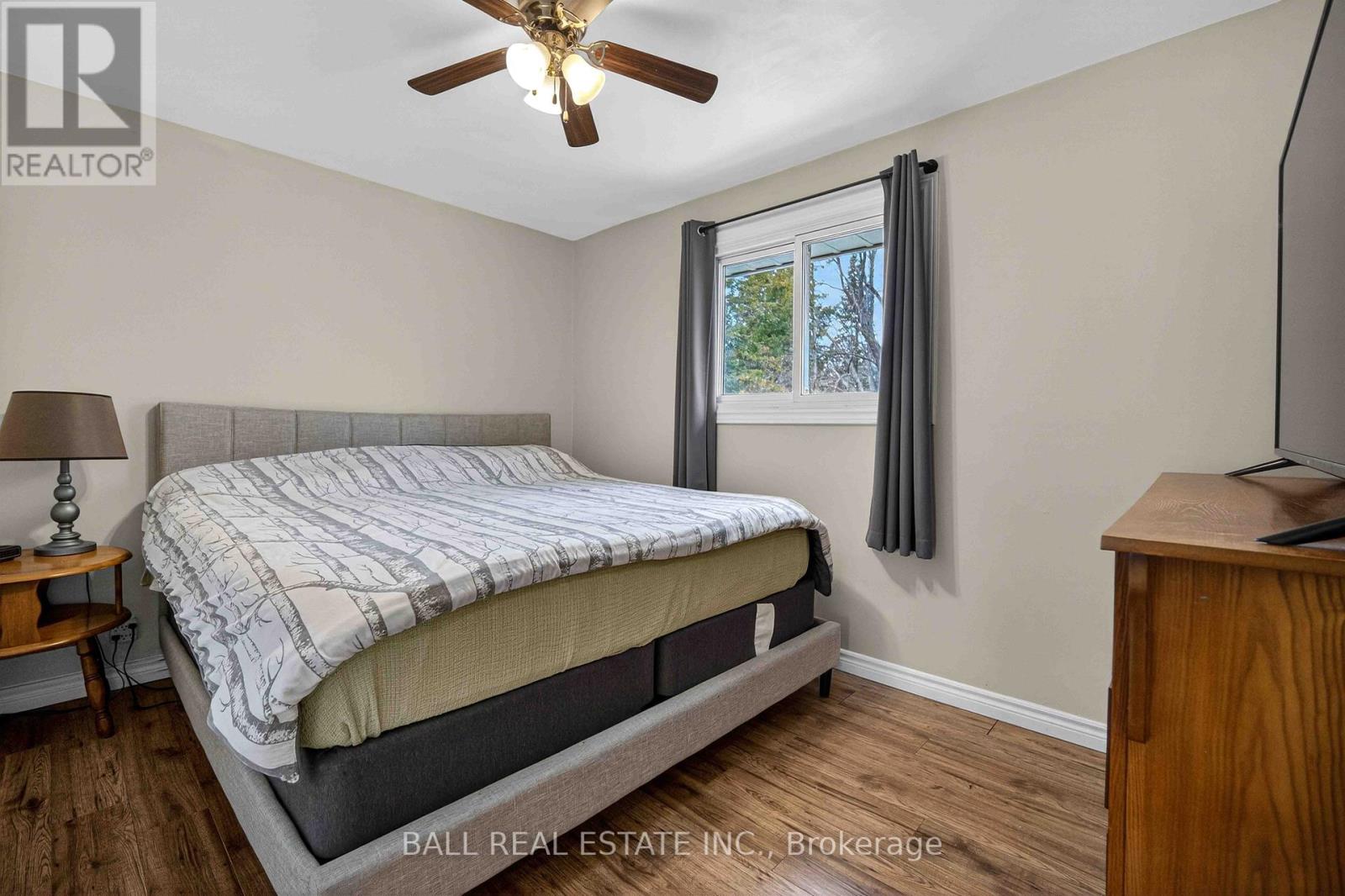 166 VICTORIA DRIVE - 21