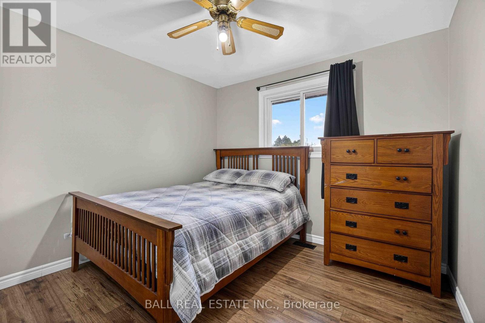 166 VICTORIA DRIVE - 22