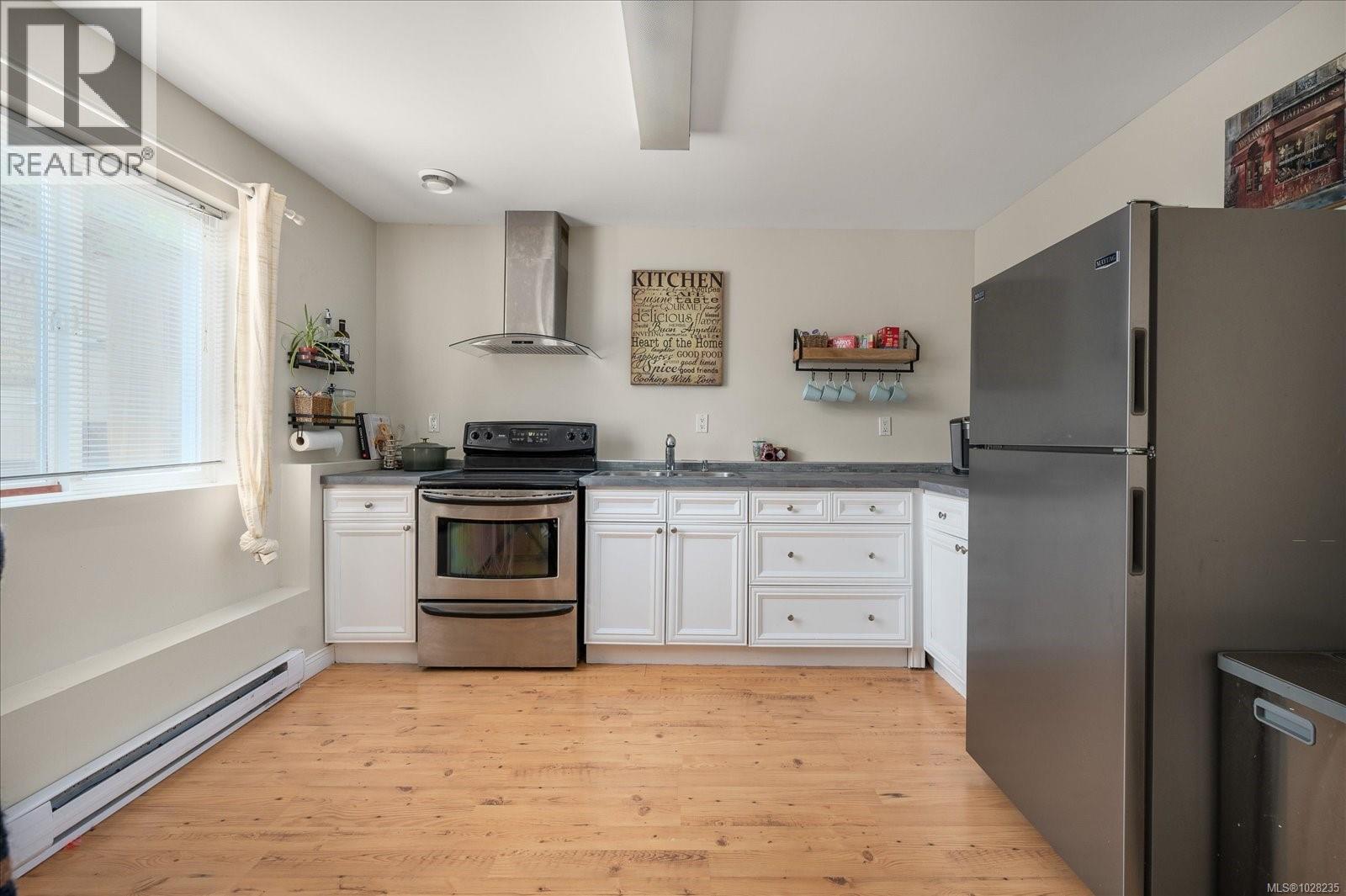 5541 HAMMOND BAY RD - 48