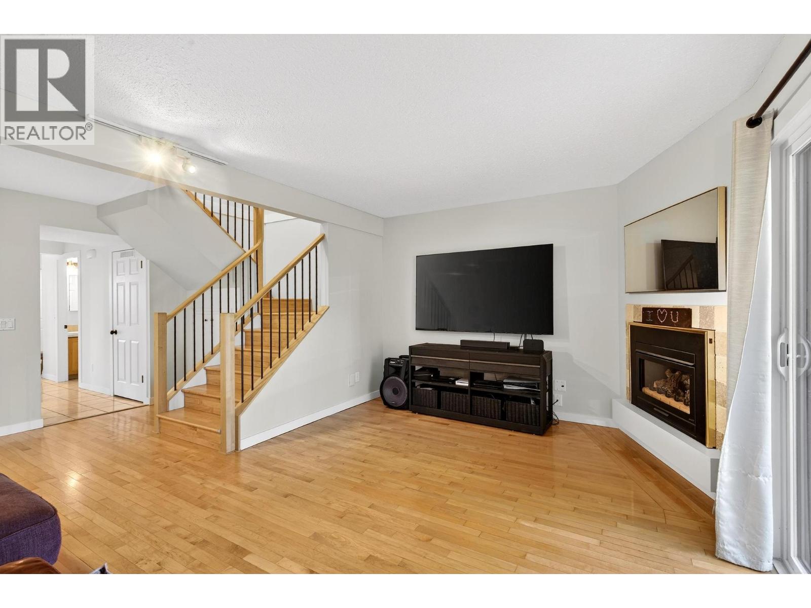 #138 1050 Springfield Road - 6