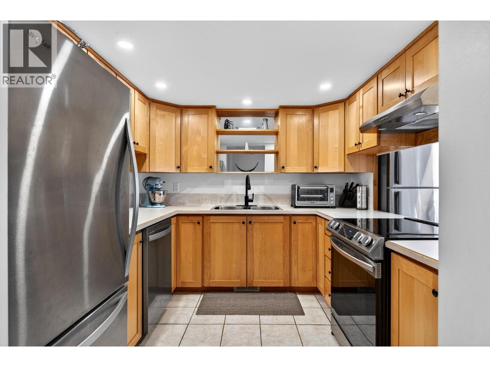 #138 1050 Springfield Road - 8
