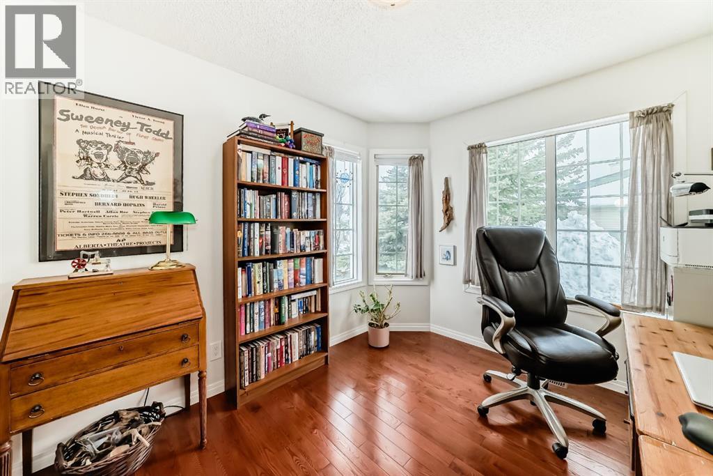 Single Family House Bungalow for Sale in  Hawkstone Manor NW Hawkwood Calgary 