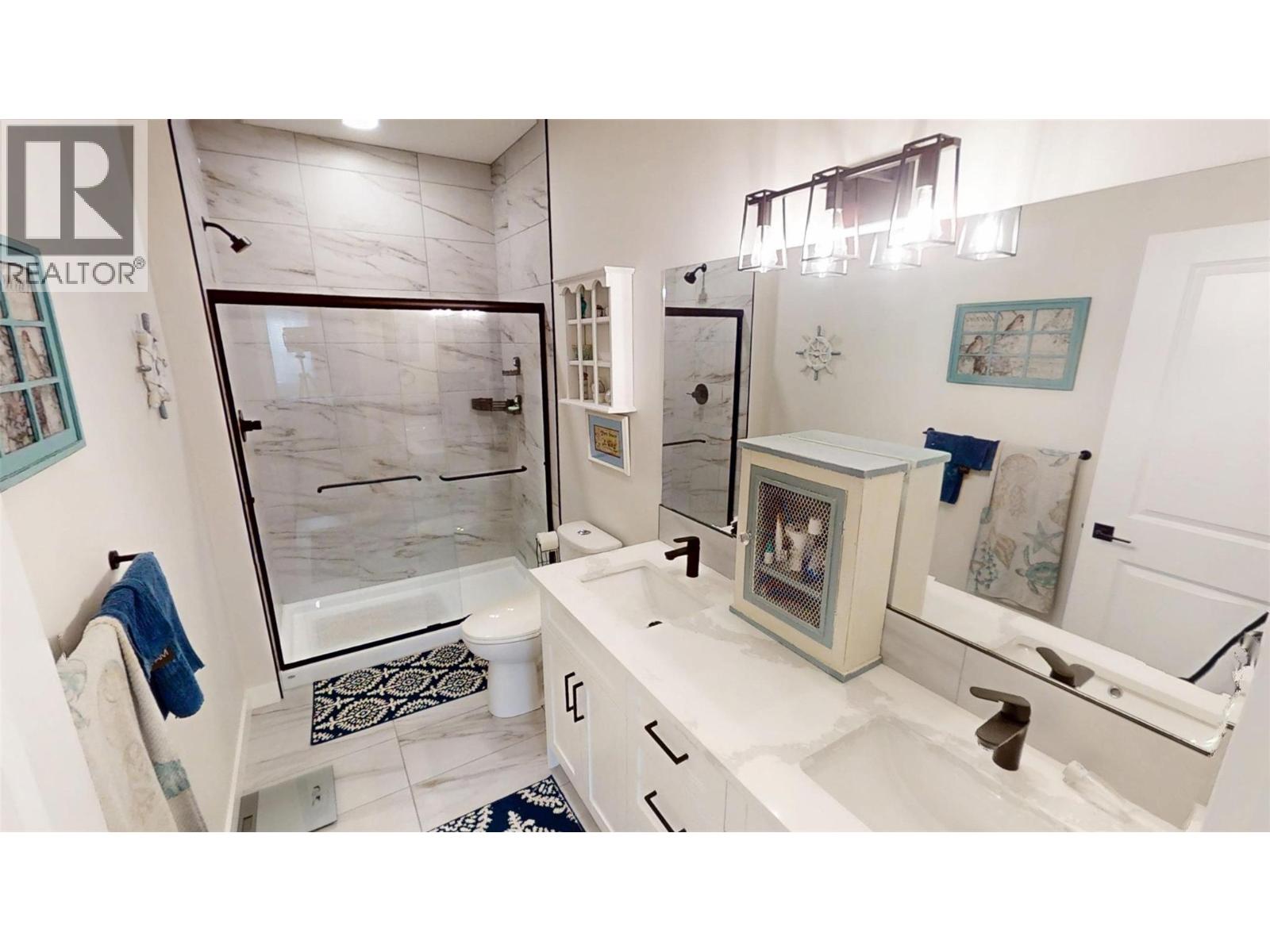 4820 Ridge Road Unit# 1, Radium Hot Springs