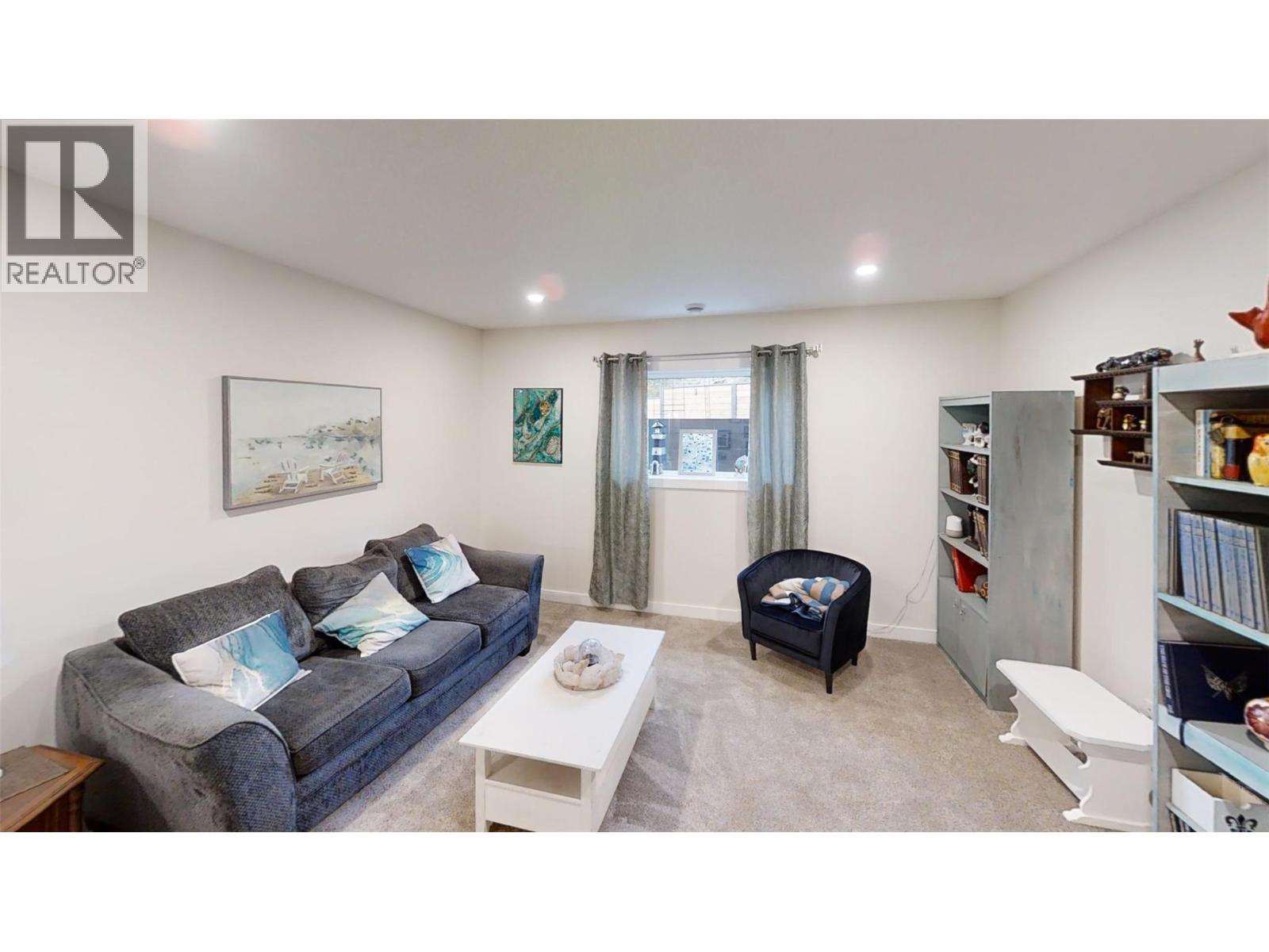 4820 Ridge Road Unit# 1, Radium Hot Springs