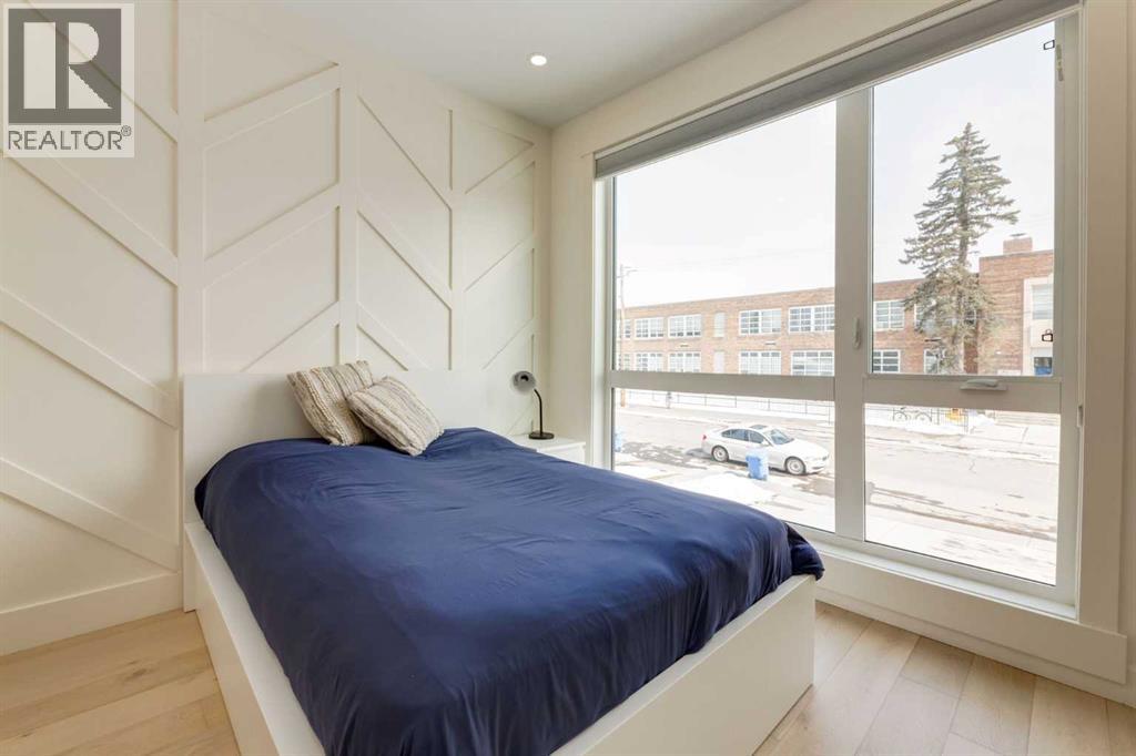 Single Family House for Sale in   Street NW West Hillhurst Calgary 