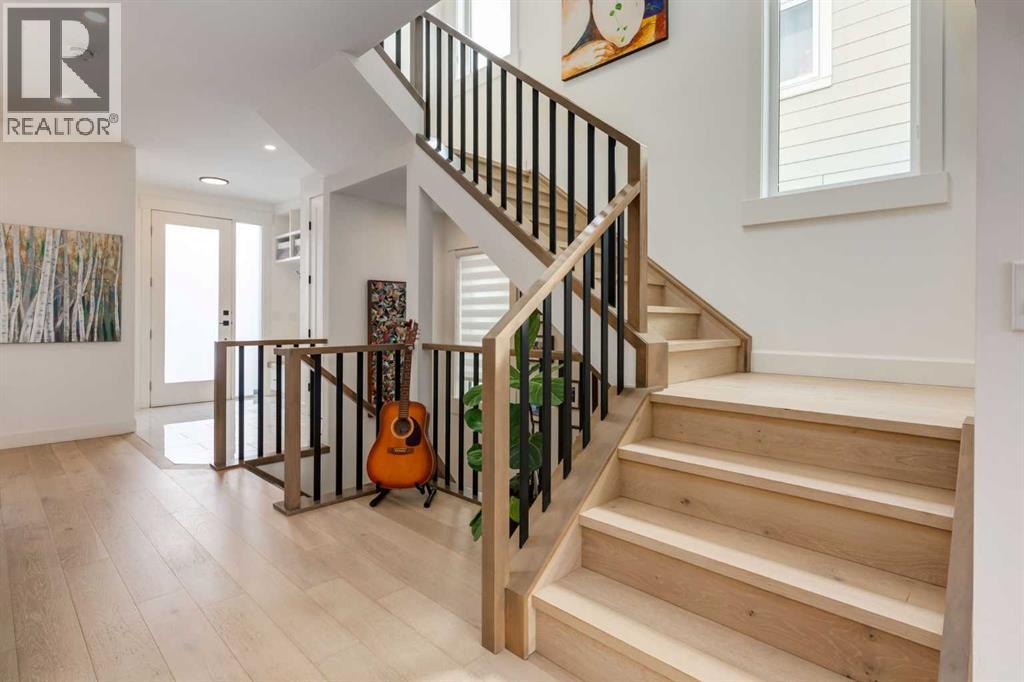 Single Family House for Sale in   Street NW West Hillhurst Calgary 