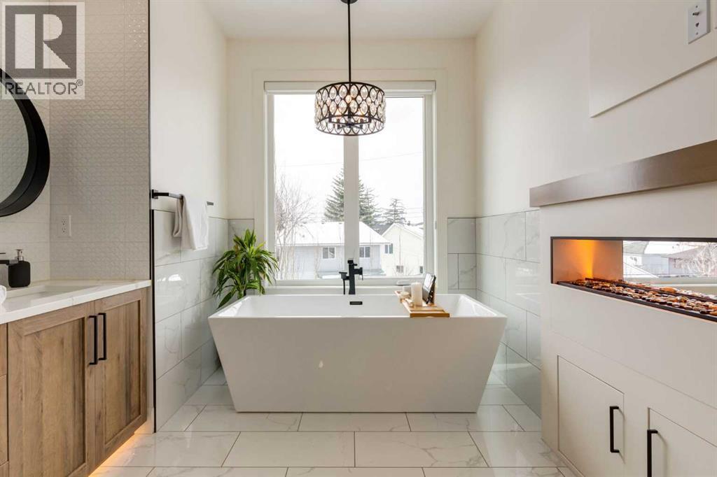 Single Family House for Sale in   Street NW West Hillhurst Calgary 