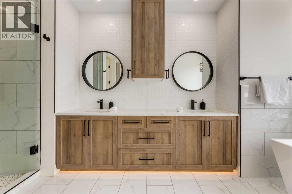 Single Family House for Sale in   Street NW West Hillhurst Calgary 