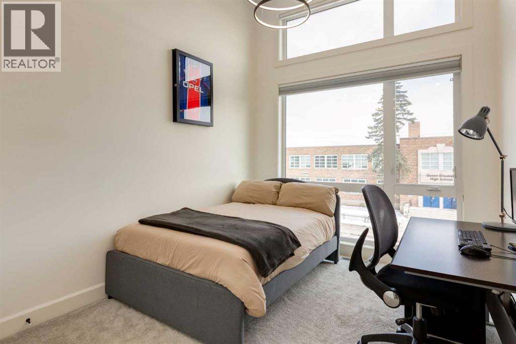 Single Family House for Sale in   Street NW West Hillhurst Calgary 