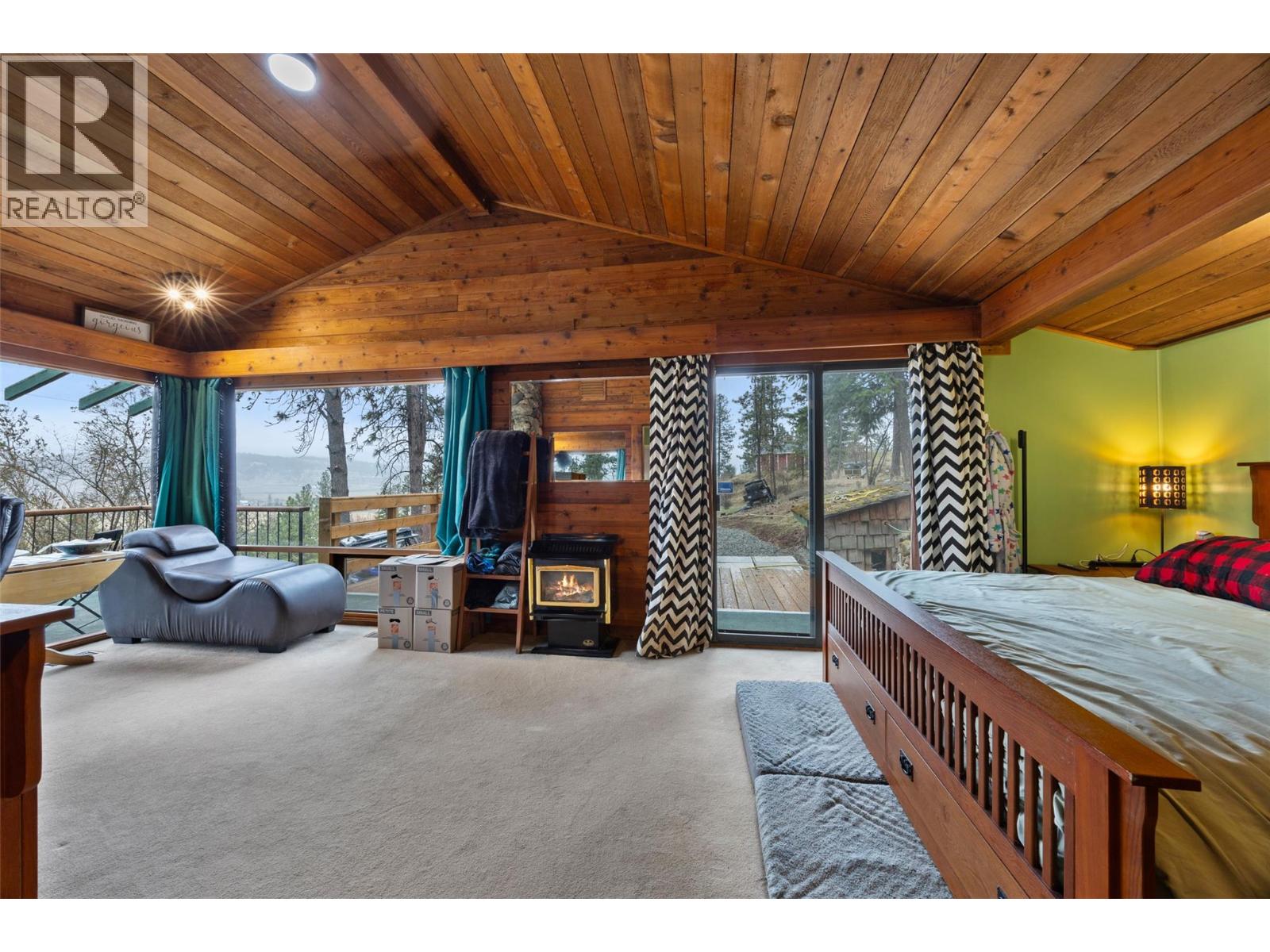 7050 Westsyde Road, Kamloops