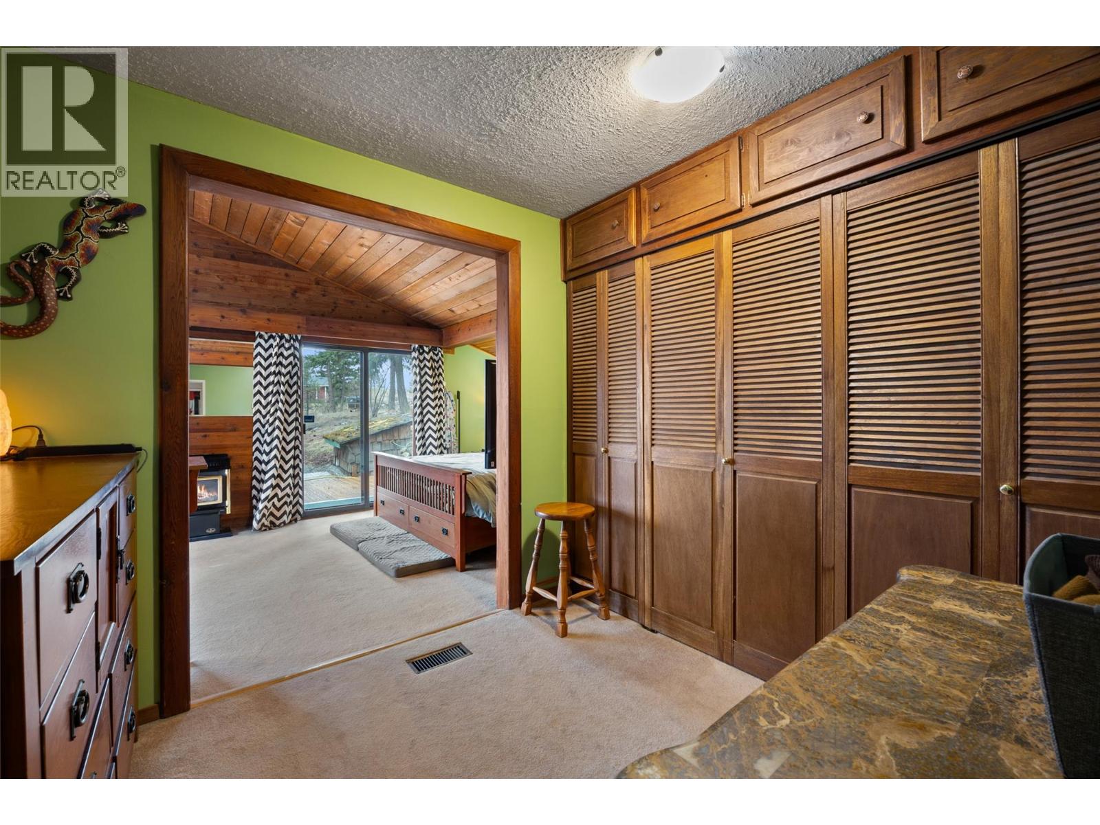 7050 Westsyde Road, Kamloops