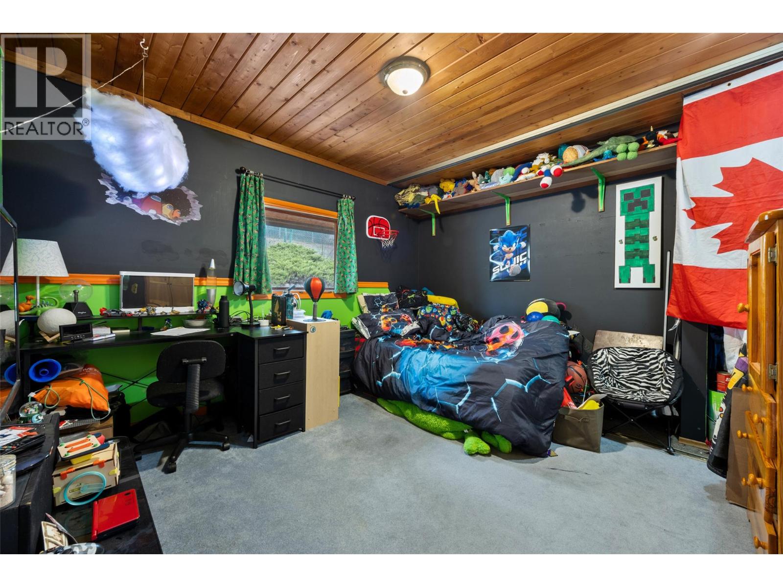 7050 Westsyde Road, Kamloops