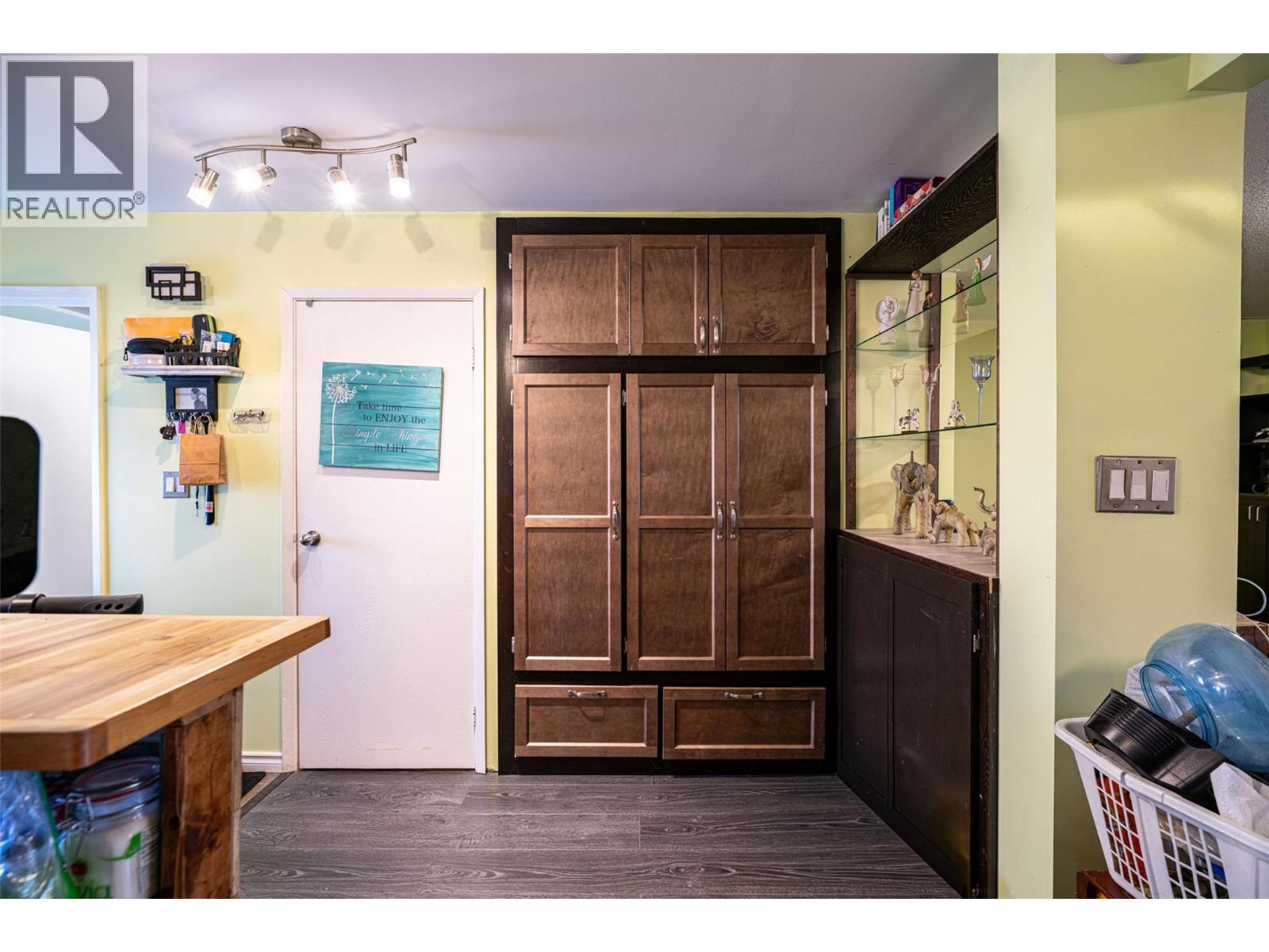 1816 43 Street, Vernon