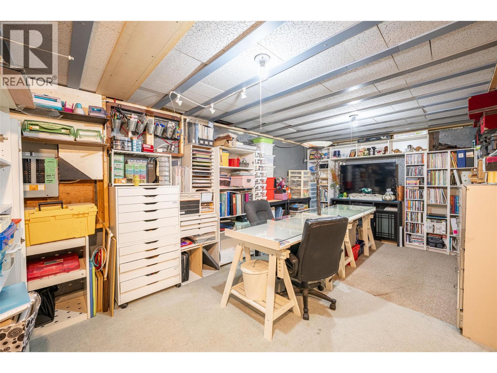 1816 43 Street, Vernon