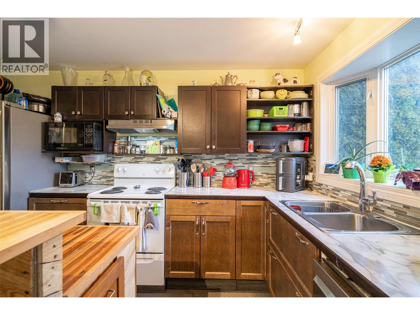 1816 43 Street, Vernon