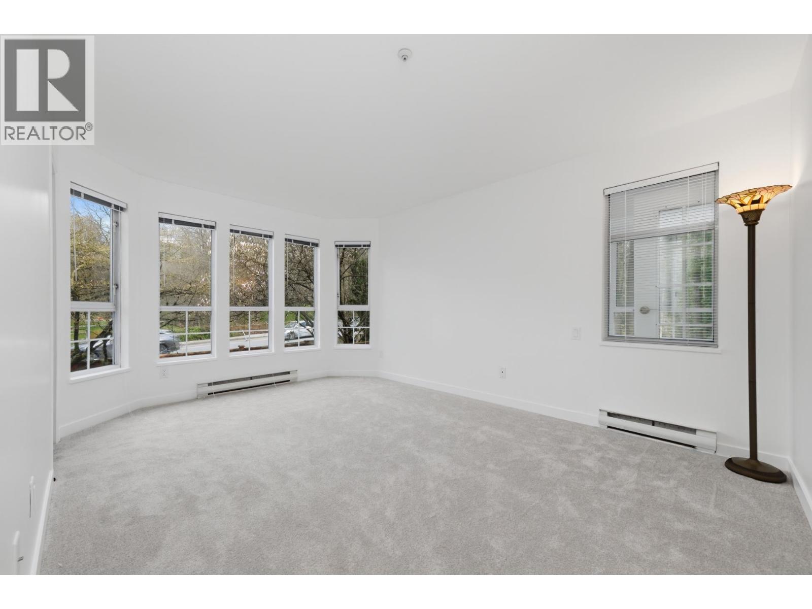 204 1550 FELL AVENUE, North Vancouver