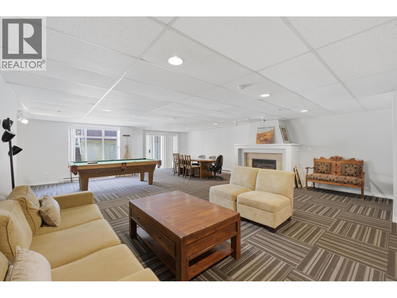 204 1550 FELL AVENUE, North Vancouver