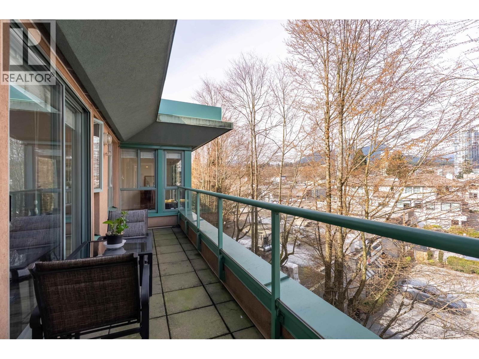 P12 223 MOUNTAIN HIGHWAY, North Vancouver