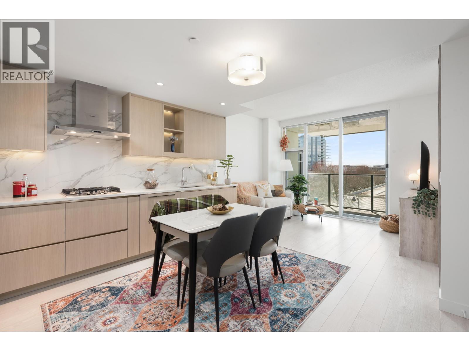 #402-8611 HAZELBRIDGE Way, Richmond