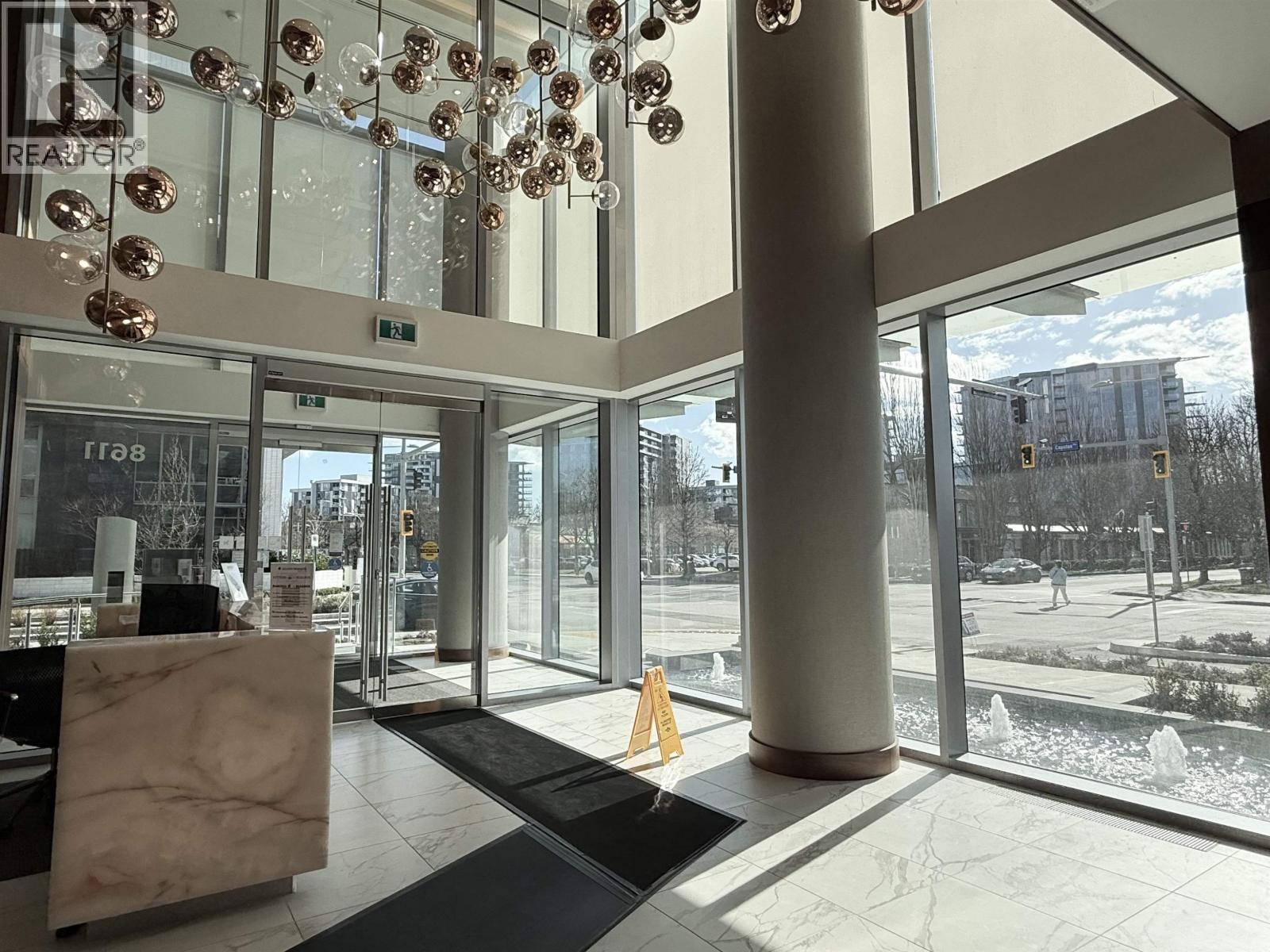 #402-8611 HAZELBRIDGE Way, Richmond