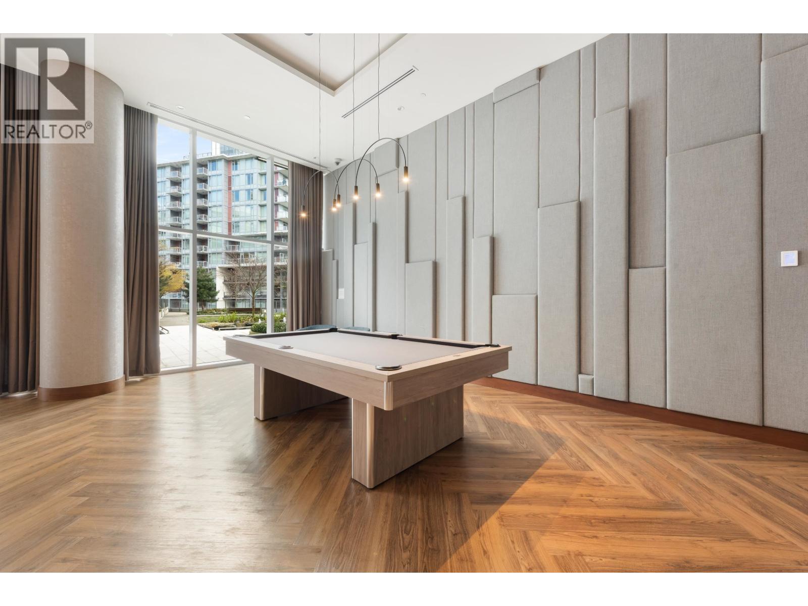 #402-8611 HAZELBRIDGE Way, Richmond