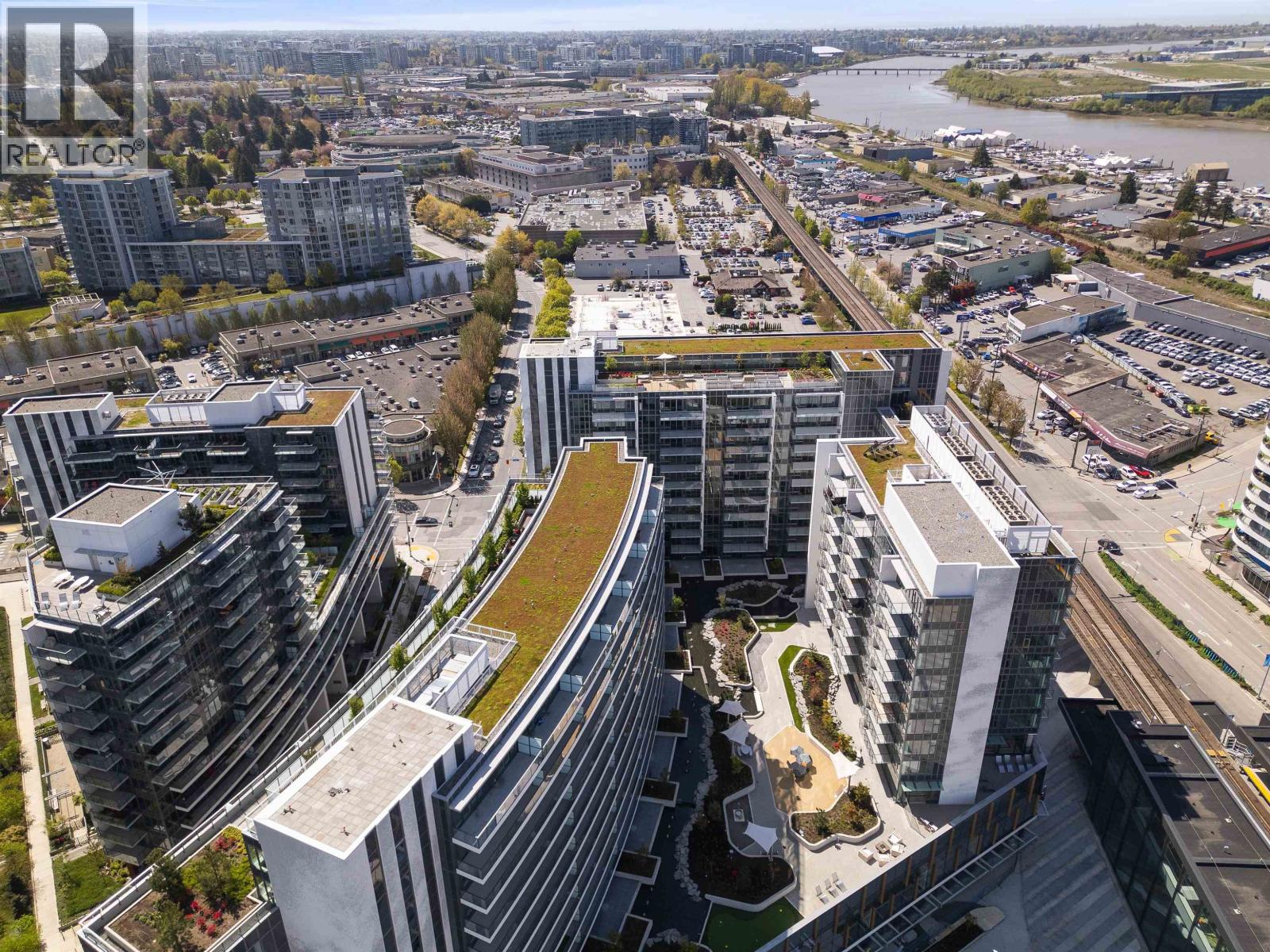 #402-8611 HAZELBRIDGE Way, Richmond