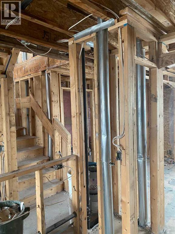 Single Family House for Sale in  Saddlecrest Place NE Saddle Ridge Calgary 