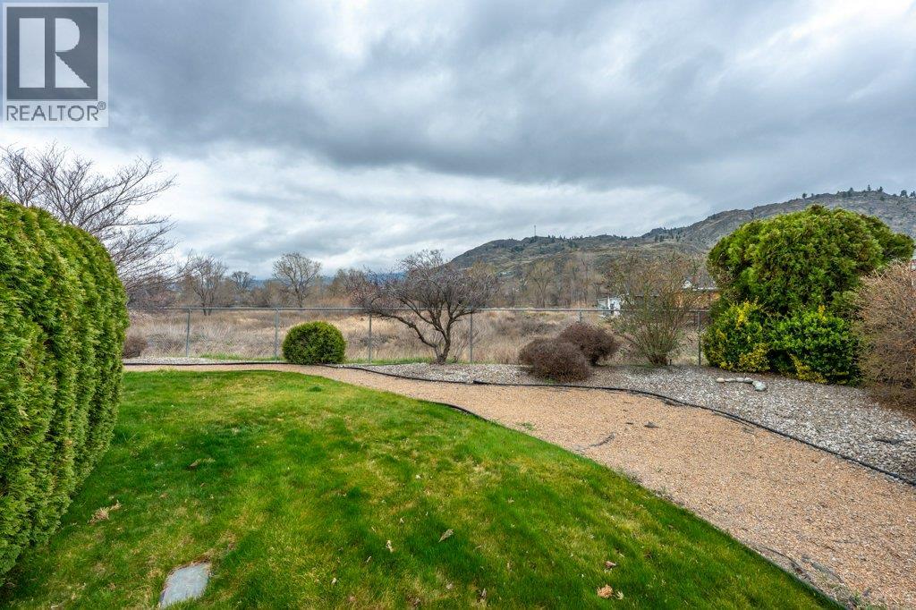 6514 Meadows Drive Unit# 4, Oliver