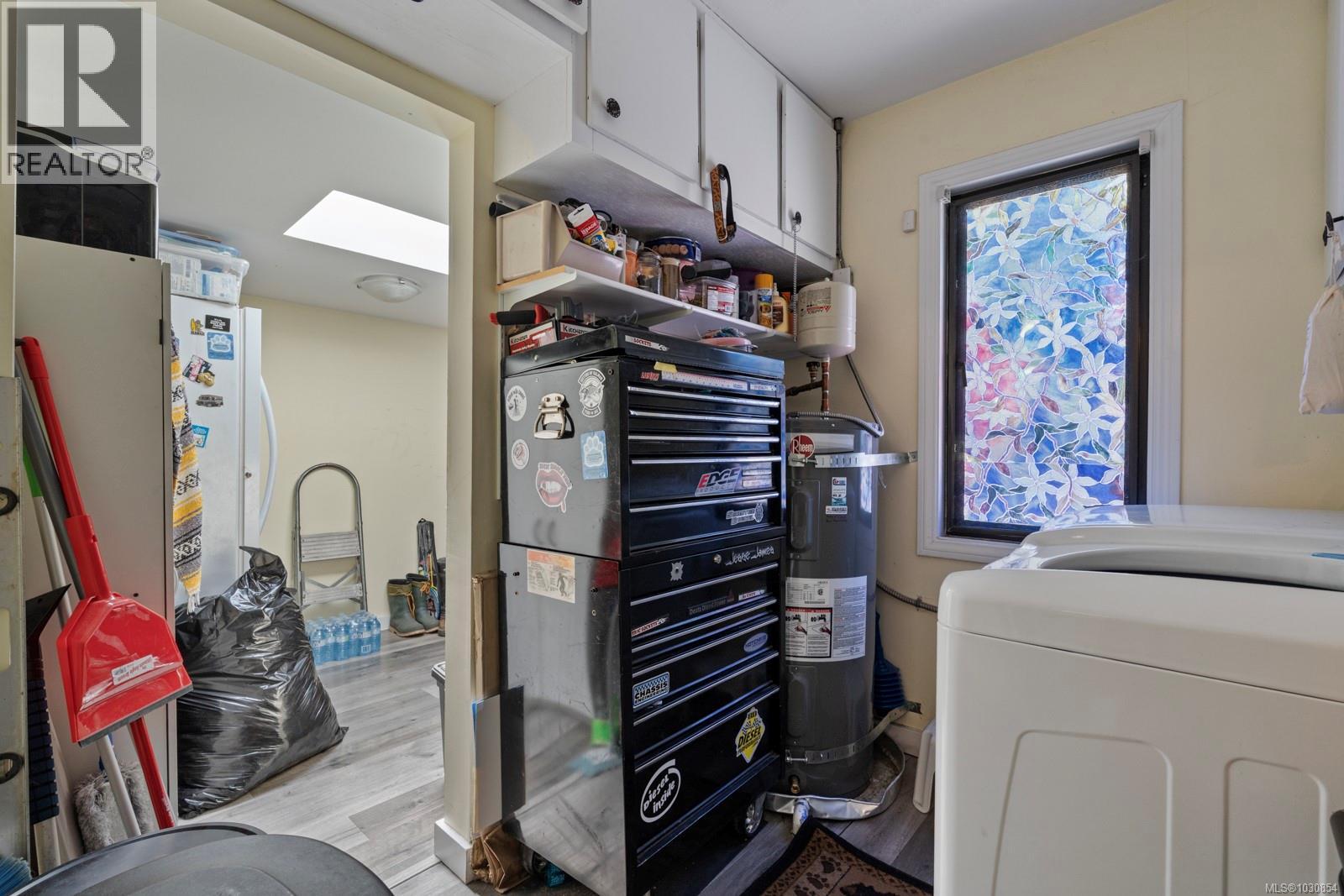  5211 Sooke Road, Sooke