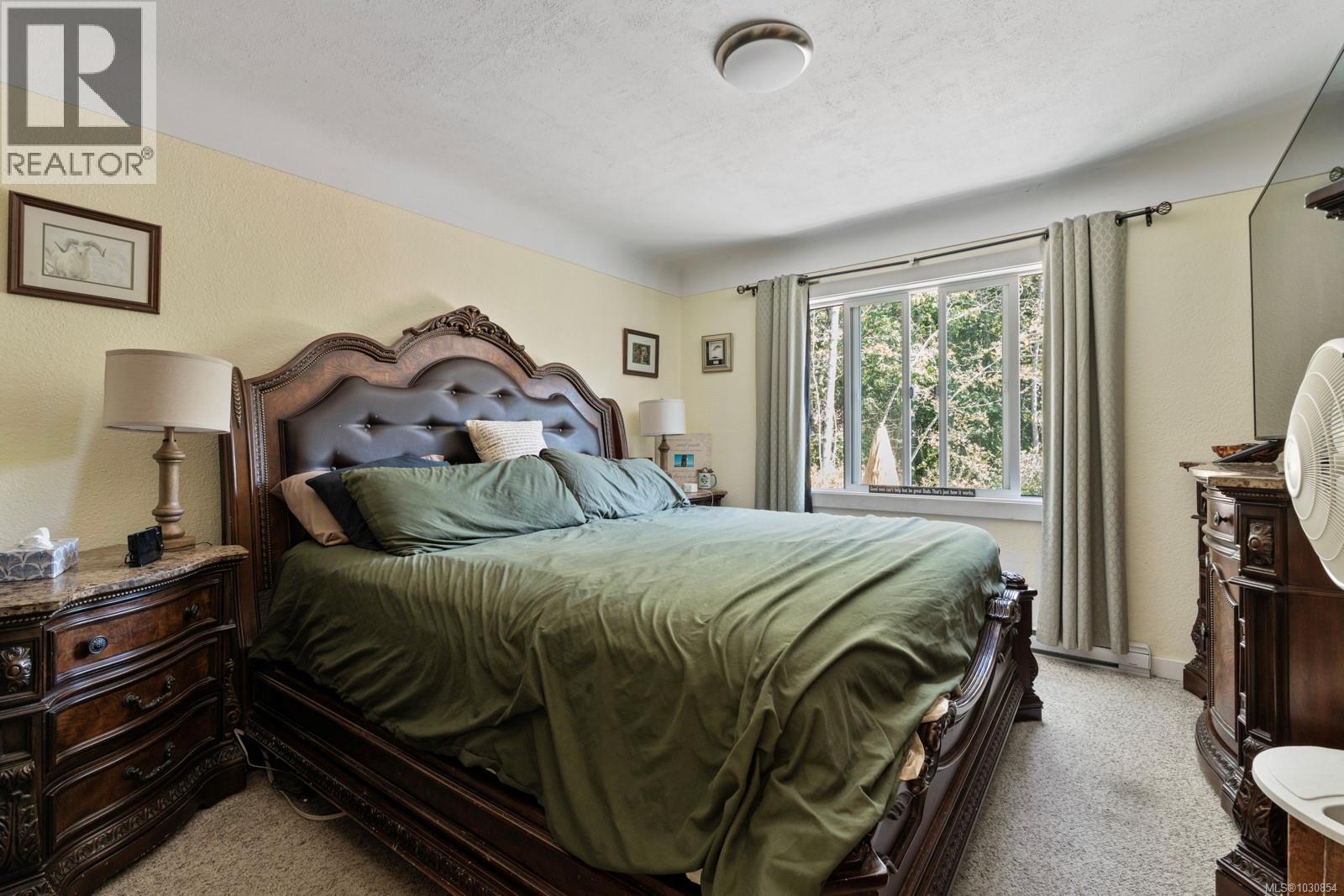 5211 Sooke Rd - 22