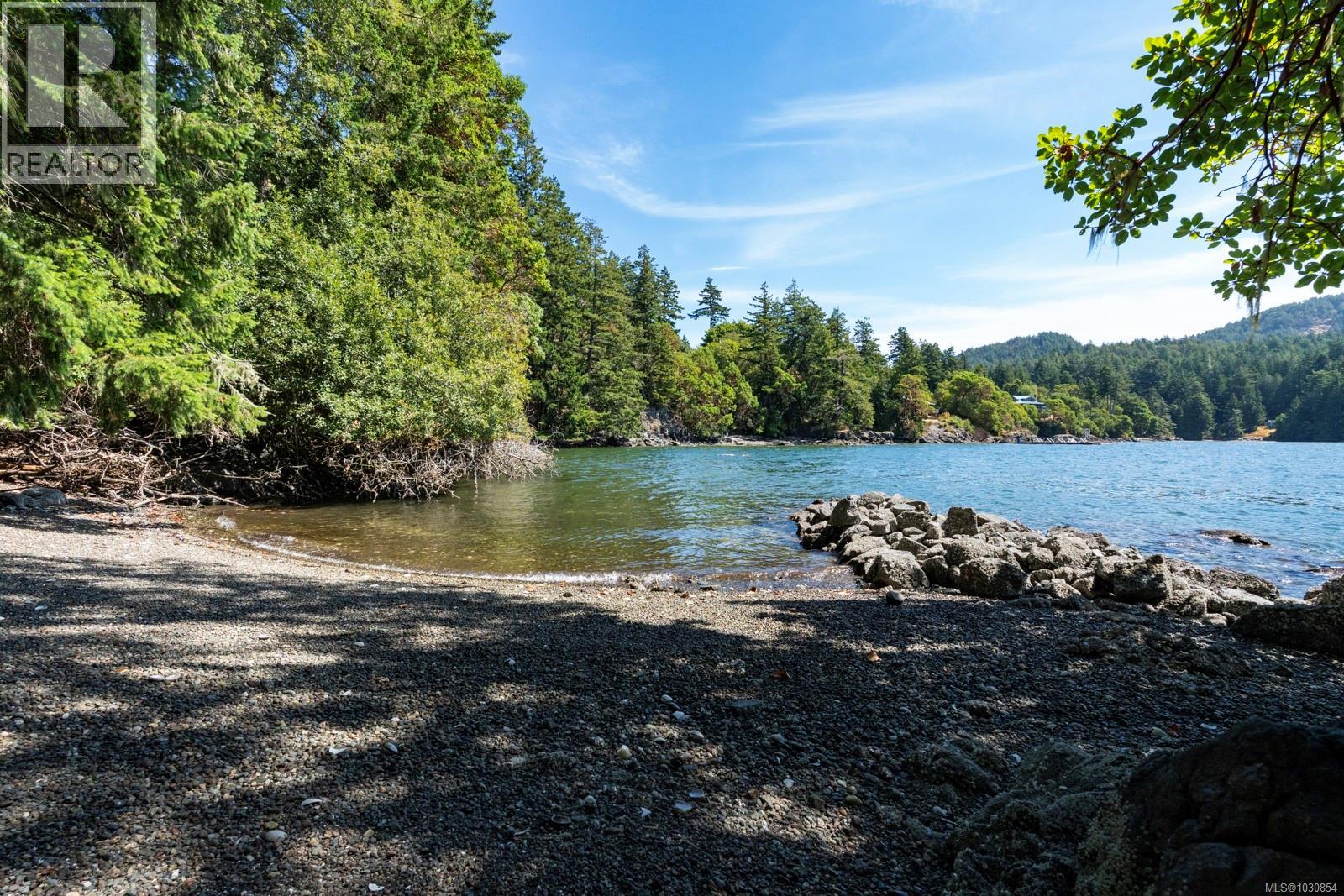 5211 Sooke Rd - 33