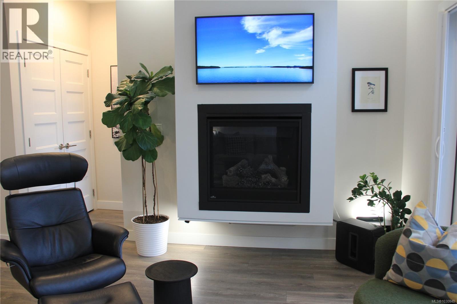  2226 ECHO VALLEY Rise, Langford