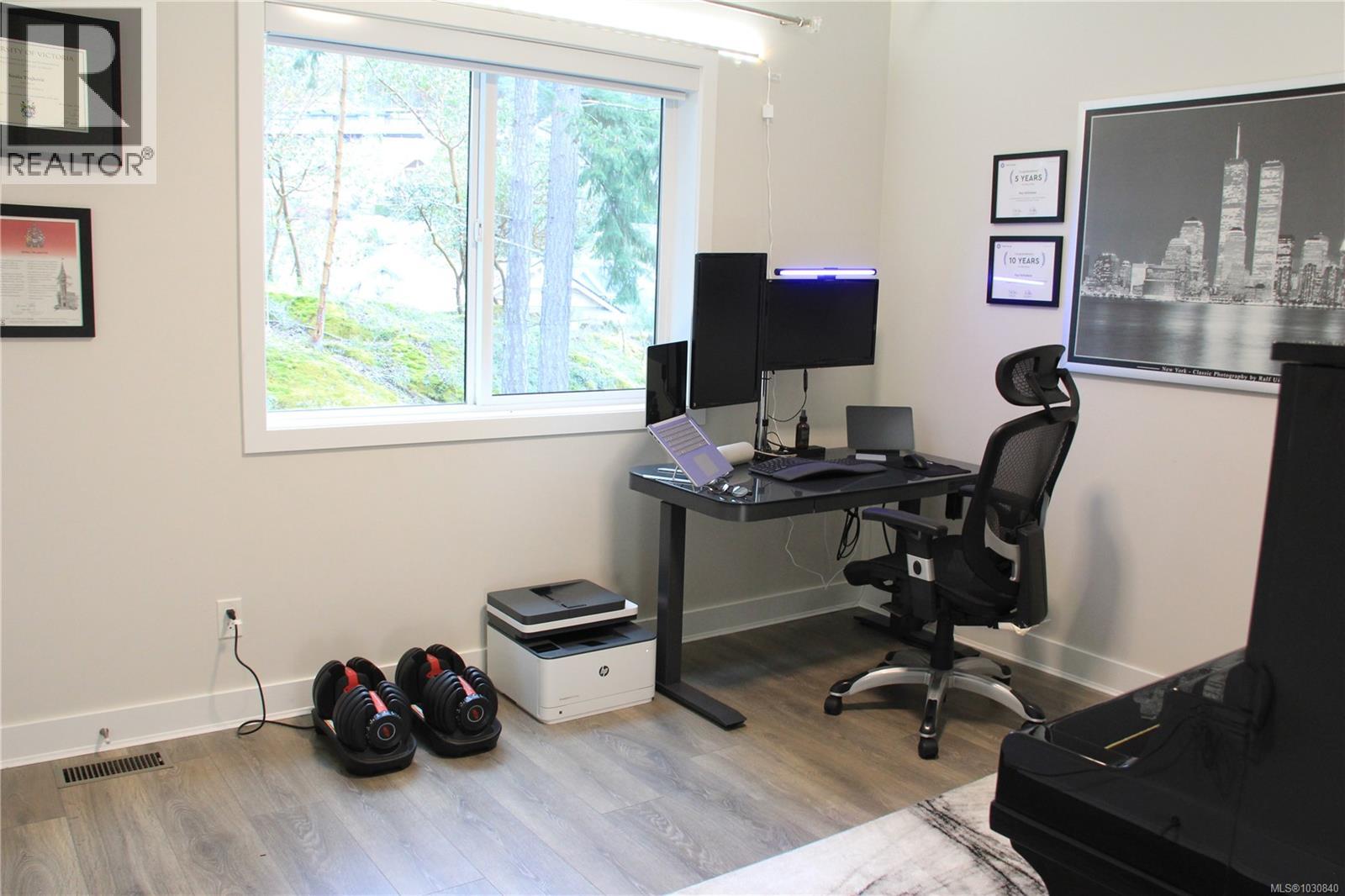  2226 ECHO VALLEY Rise, Langford