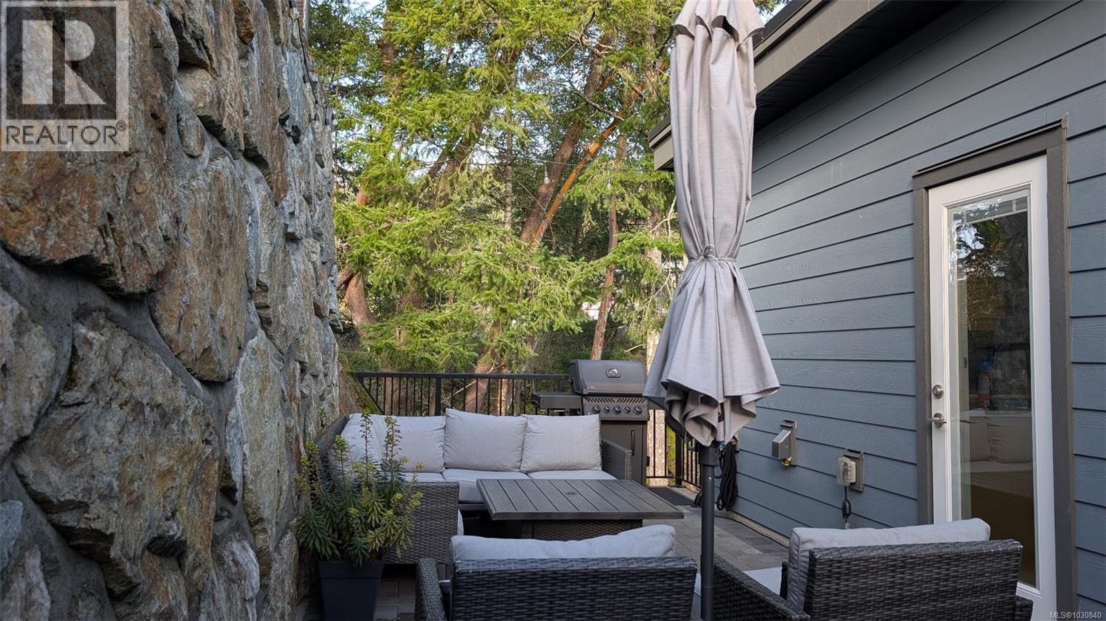  2226 ECHO VALLEY Rise, Langford