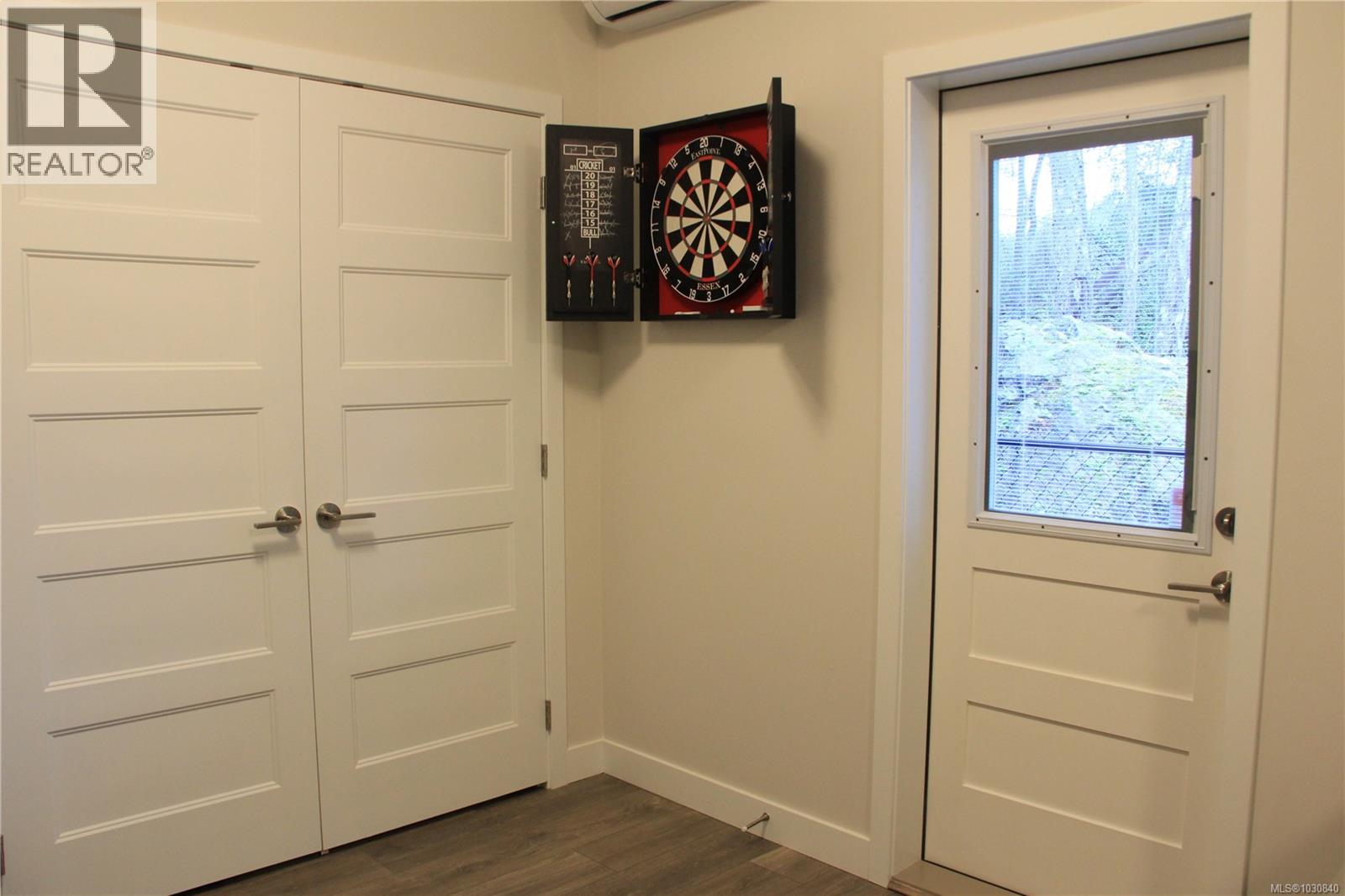  2226 ECHO VALLEY Rise, Langford