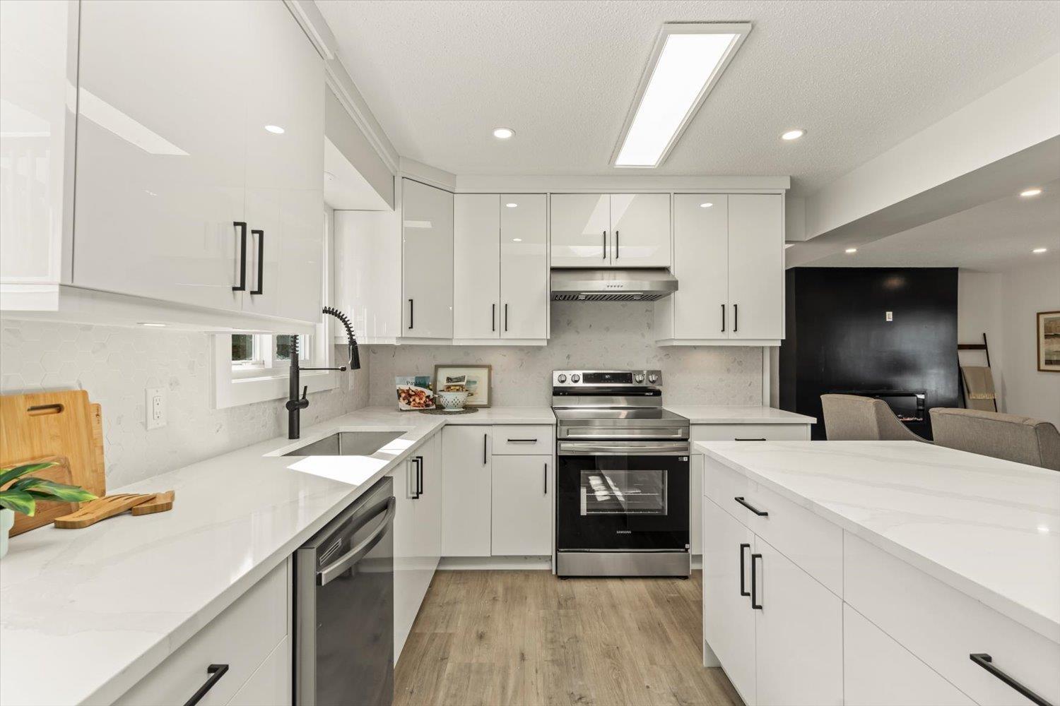 6425 SWANSON STREET, Sardis South, Chilliwack