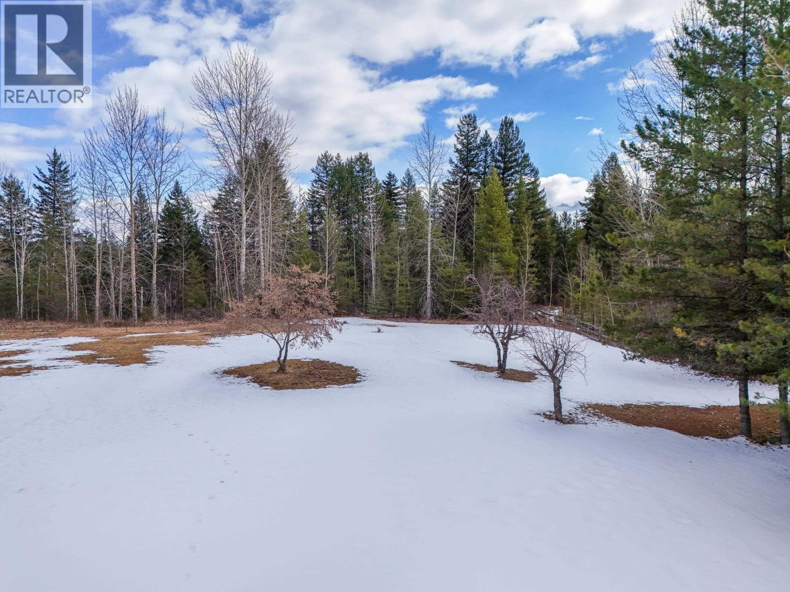 1889 ALMA ROAD, Quesnel