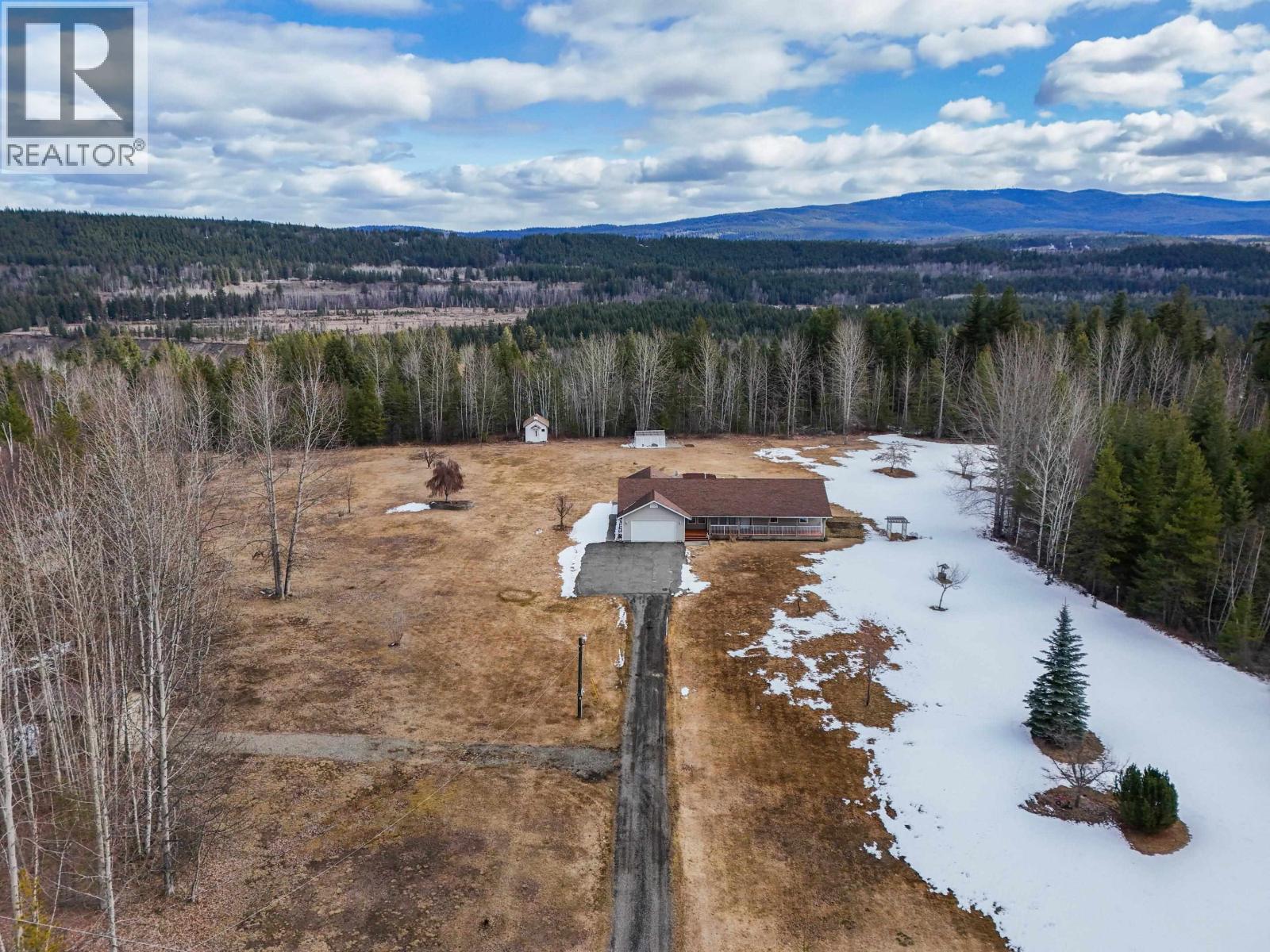 1889 ALMA ROAD, Quesnel