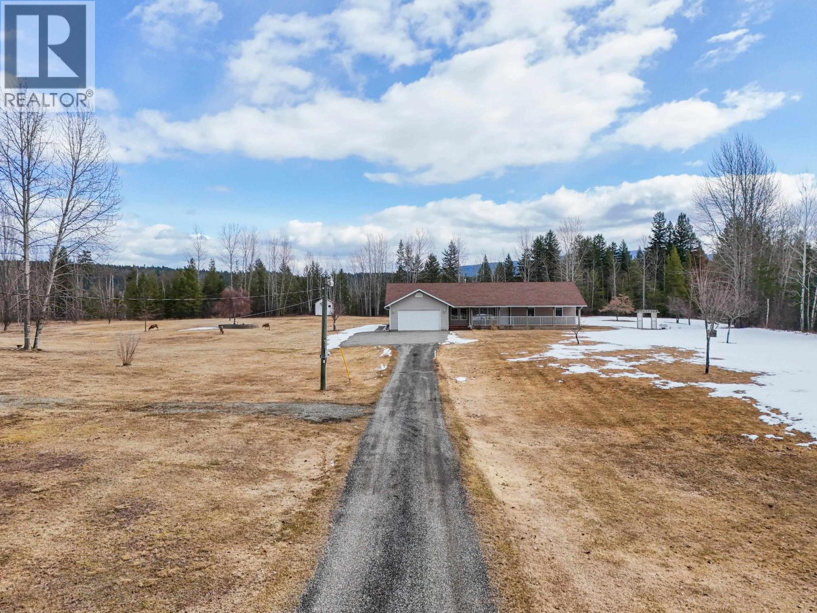 1889 ALMA ROAD, Quesnel