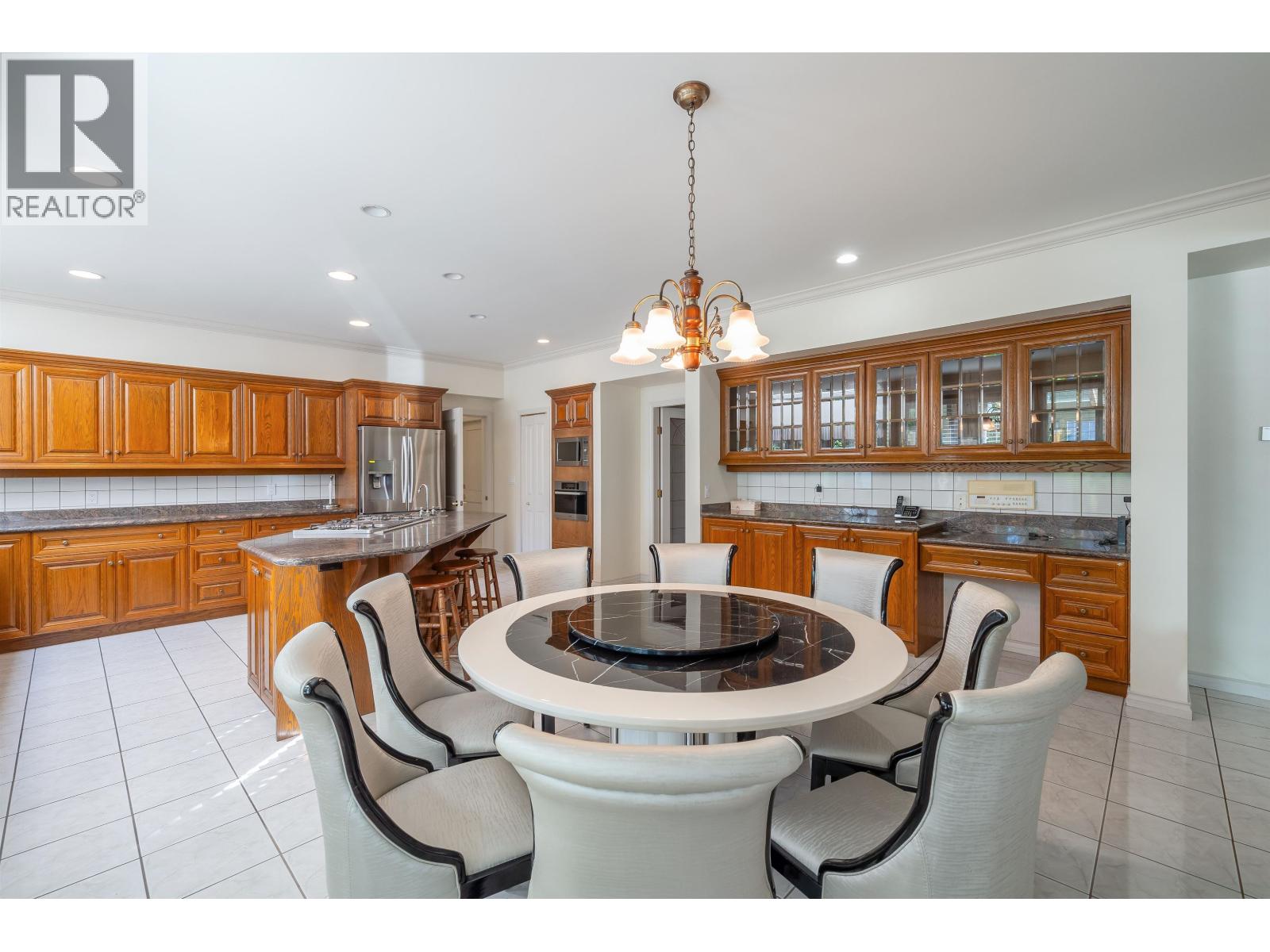 12351 GILBERT Road, Richmond