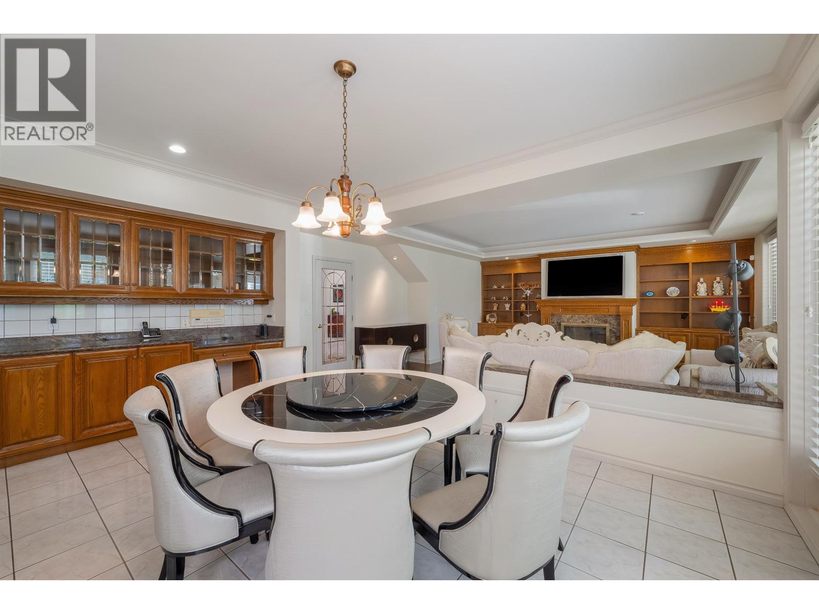 12351 GILBERT Road, Richmond