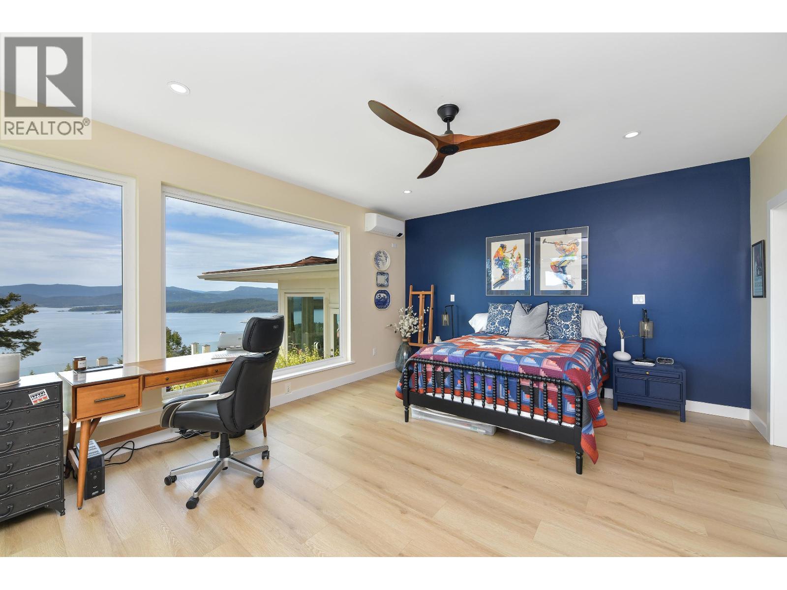 356 EAST WEST ROAD, Mayne Island